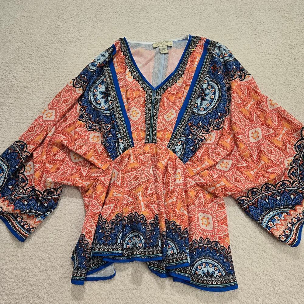 Flying Tomato Dolman Sleeve Printed Top Blouse V-neck Size XS Boho Chic
